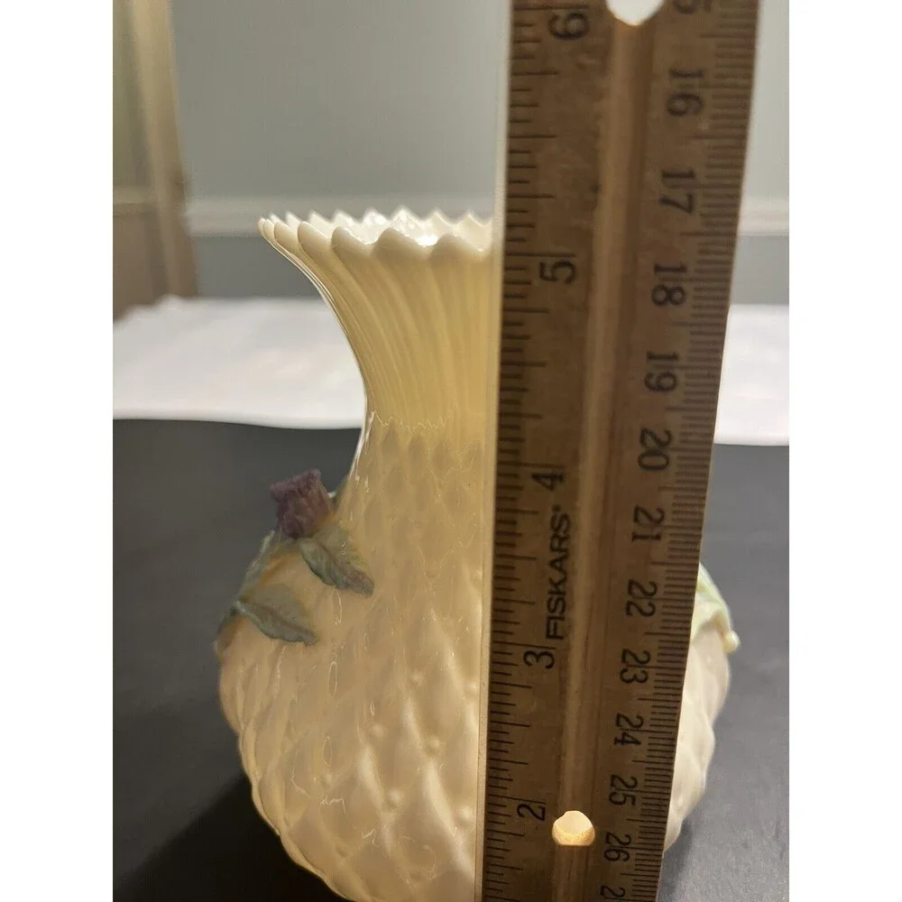 Belleek vtg thistle